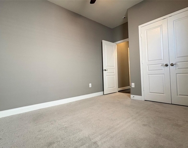 5030 Rue Dela Croix Drive - Photo Thumbnail 22