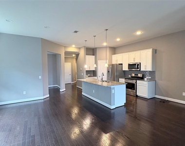 5030 Rue Dela Croix Drive - Photo Thumbnail 7