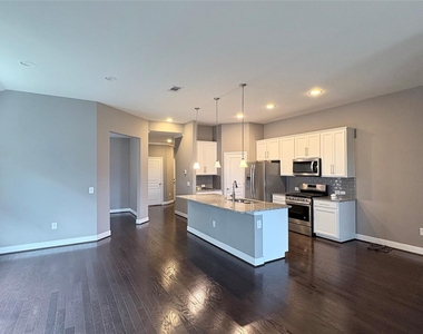 5030 Rue Dela Croix Drive - Photo Thumbnail 6