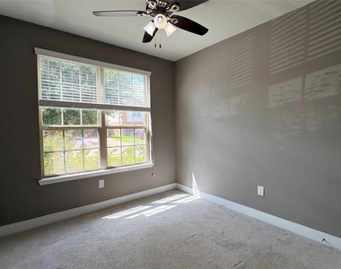 5030 Rue Dela Croix Drive - Photo Thumbnail 19