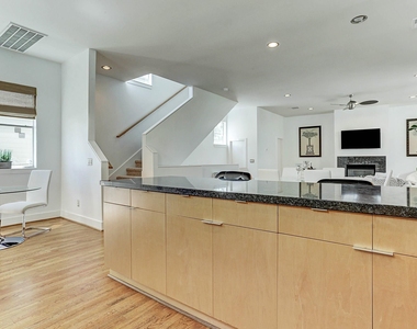 4311 Feagan Street - Photo Thumbnail 10