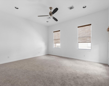 4311 Feagan Street - Photo Thumbnail 13