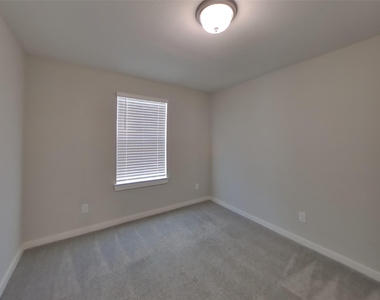 22824 Frassino Place - Photo Thumbnail 7