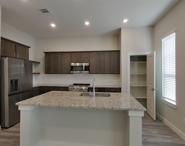 22824 Frassino Place - Photo Thumbnail 4