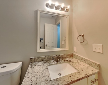 18138 Garden Manor Drive - Photo Thumbnail 13