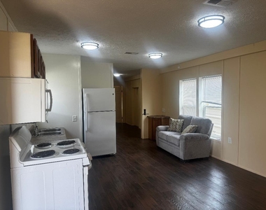 13929 Eagle Pass Street - Photo Thumbnail 9