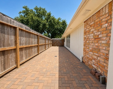 20022 Fort Stanton Drive - Photo Thumbnail 12