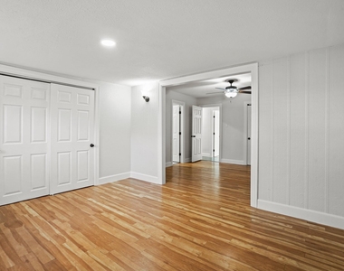 1030 Grand Junction Drive - Photo Thumbnail 10