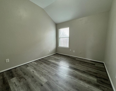 13196 Miller Lane - Photo Thumbnail 20