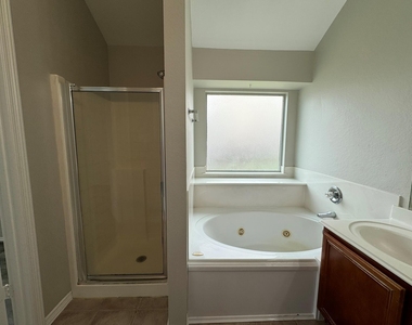 13196 Miller Lane - Photo Thumbnail 14