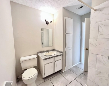 3021 Sycamore Avenue - Photo Thumbnail 16