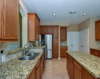 21223 Pennshore Lane - Photo Thumbnail 14