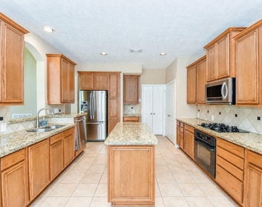 21223 Pennshore Lane - Photo Thumbnail 14