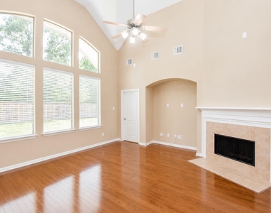 21223 Pennshore Lane - Photo Thumbnail 7