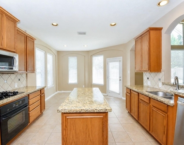 21223 Pennshore Lane - Photo Thumbnail 12