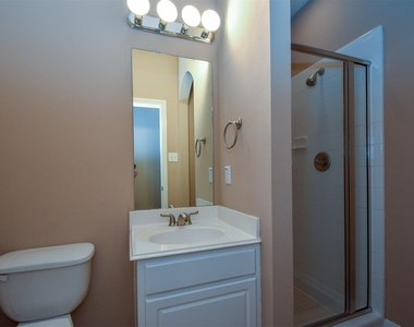 21223 Pennshore Lane - Photo Thumbnail 7