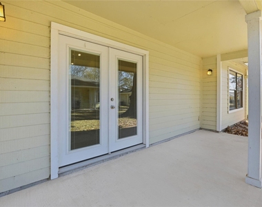 3424 Balboa Circle - Photo Thumbnail 29