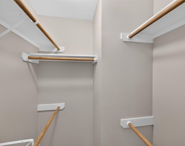 2314 Avery Park Drive - Photo Thumbnail 35