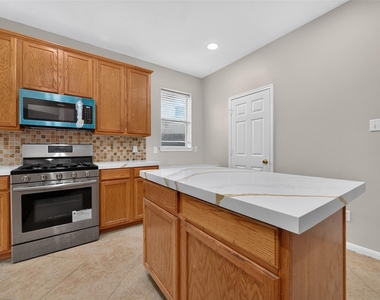2314 Avery Park Drive - Photo Thumbnail 16