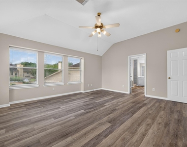 2314 Avery Park Drive - Photo Thumbnail 27