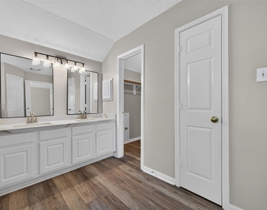 2314 Avery Park Drive - Photo Thumbnail 33