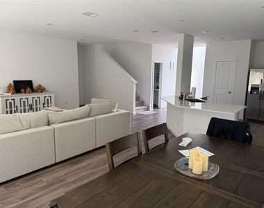 5435 Still Meadow Lane - Photo Thumbnail 2