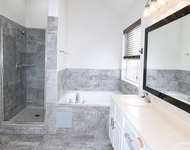 6343 Big Oak Canyon Drive - Photo Thumbnail 7