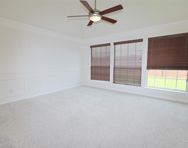 6343 Big Oak Canyon Drive - Photo Thumbnail 5