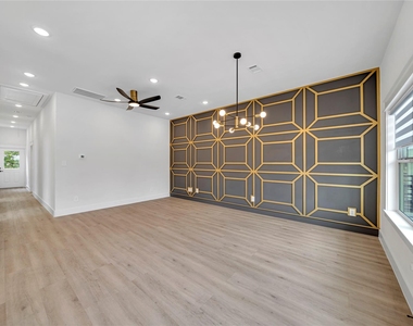 4834 Higgins Street - Photo Thumbnail 1