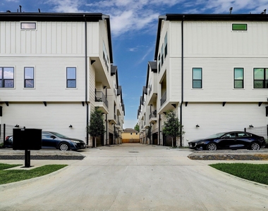 1411 W 23rd Street - Photo Thumbnail 31