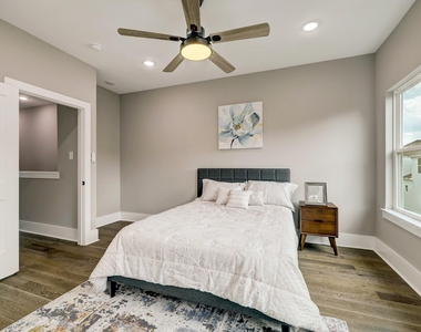 1411 W 23rd Street - Photo Thumbnail 27