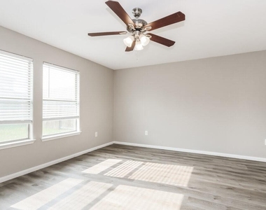 15322 Key Crest Lane - Photo Thumbnail 7
