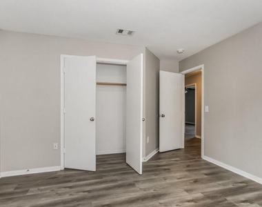 15322 Key Crest Lane - Photo Thumbnail 12
