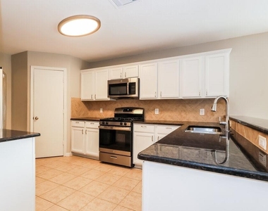 15322 Key Crest Lane - Photo Thumbnail 5