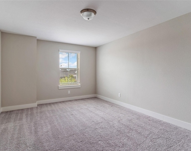 4702 Cold Stream Court - Photo Thumbnail 10