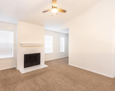 14600 Fonmeadow Drive - Photo Thumbnail 23