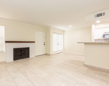 14600 Fonmeadow Drive - Photo Thumbnail 9