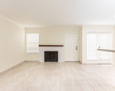 14600 Fonmeadow Drive - Photo Thumbnail 13