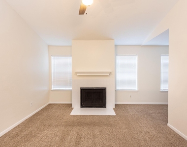 14600 Fonmeadow Drive - Photo Thumbnail 19