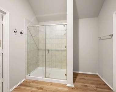 326 Jewett Meadow Drive - Photo Thumbnail 15