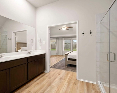 326 Jewett Meadow Drive - Photo Thumbnail 13