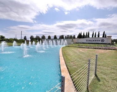 3810 Lila Lake Lane - Photo Thumbnail 26