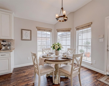 5410 Portage Rock Lane - Photo Thumbnail 11