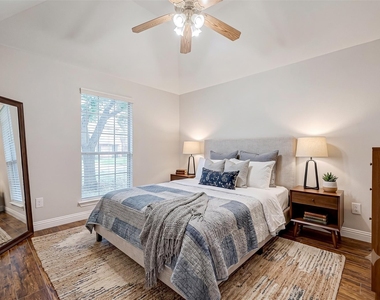 5410 Portage Rock Lane - Photo Thumbnail 22