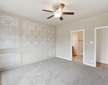 2013 Flametree Avenue - Photo Thumbnail 9