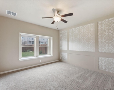 2013 Flametree Avenue - Photo Thumbnail 7