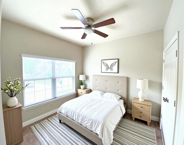 44 Woodland Hills Drive - Photo Thumbnail 10