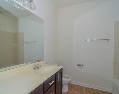 15207 Keystone Bend Lane - Photo Thumbnail 12