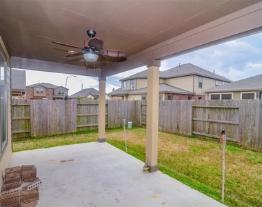 15207 Keystone Bend Lane - Photo Thumbnail 17