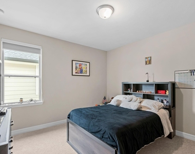 4106 Sherman Oak Lane - Photo Thumbnail 23